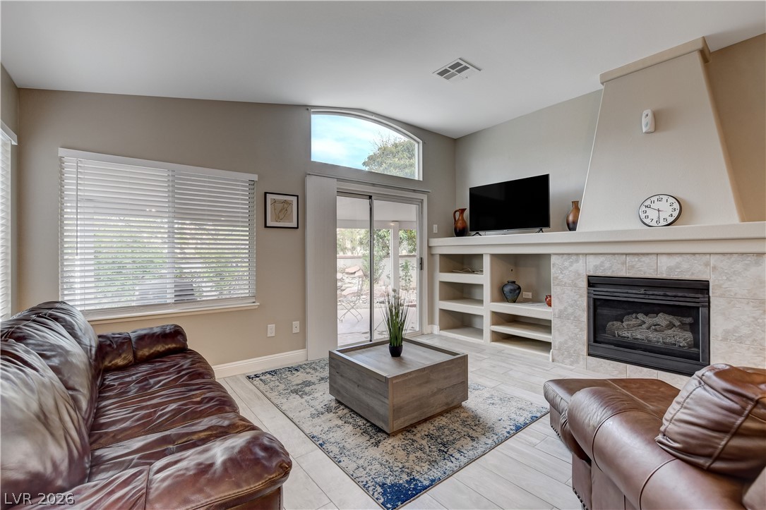 2807925 Property Photo 14