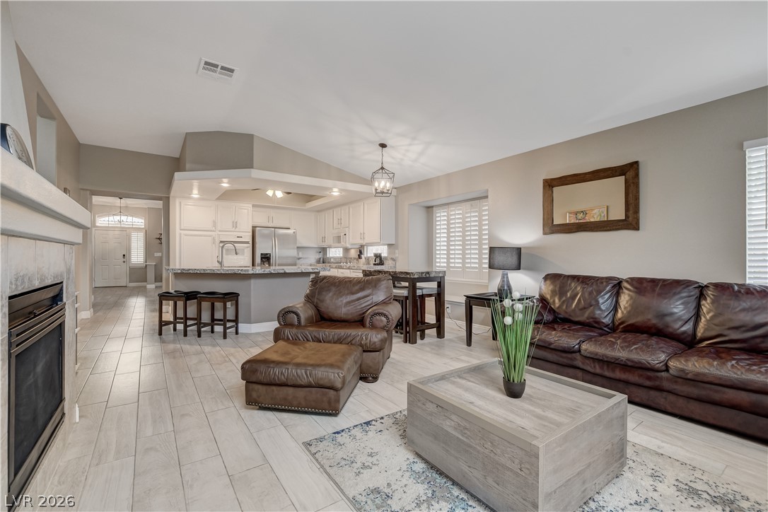 2807925 Property Photo 16