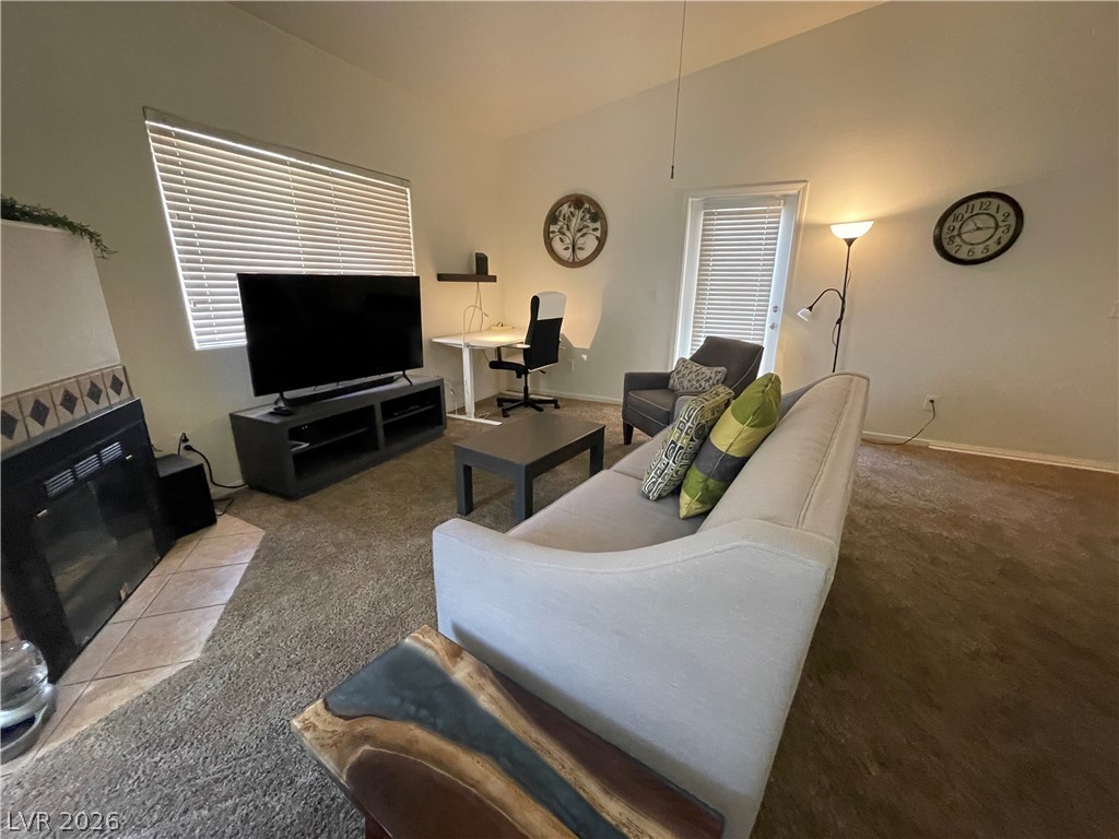 2807926 Property Photo 1