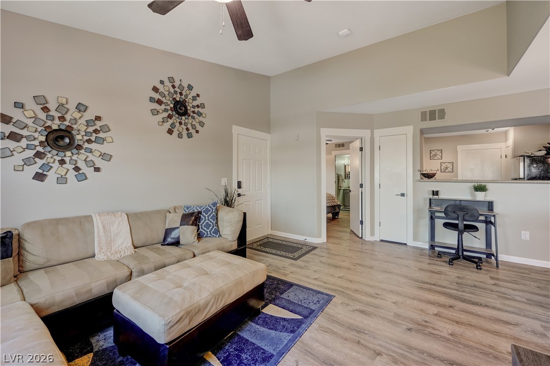 2807932 Property Photo 2