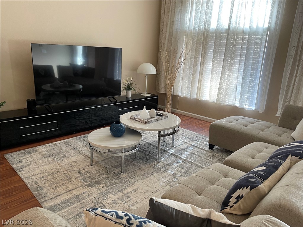 2807934 Property Photo 1