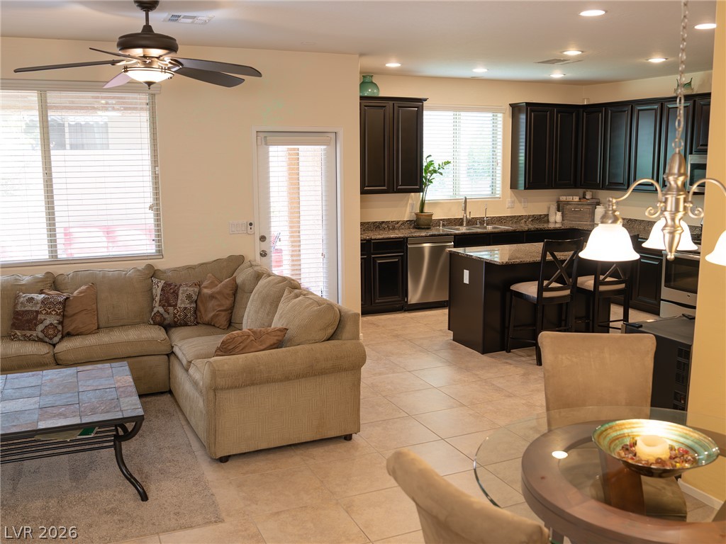 7681 Lots Hills Drive Property Photo 4