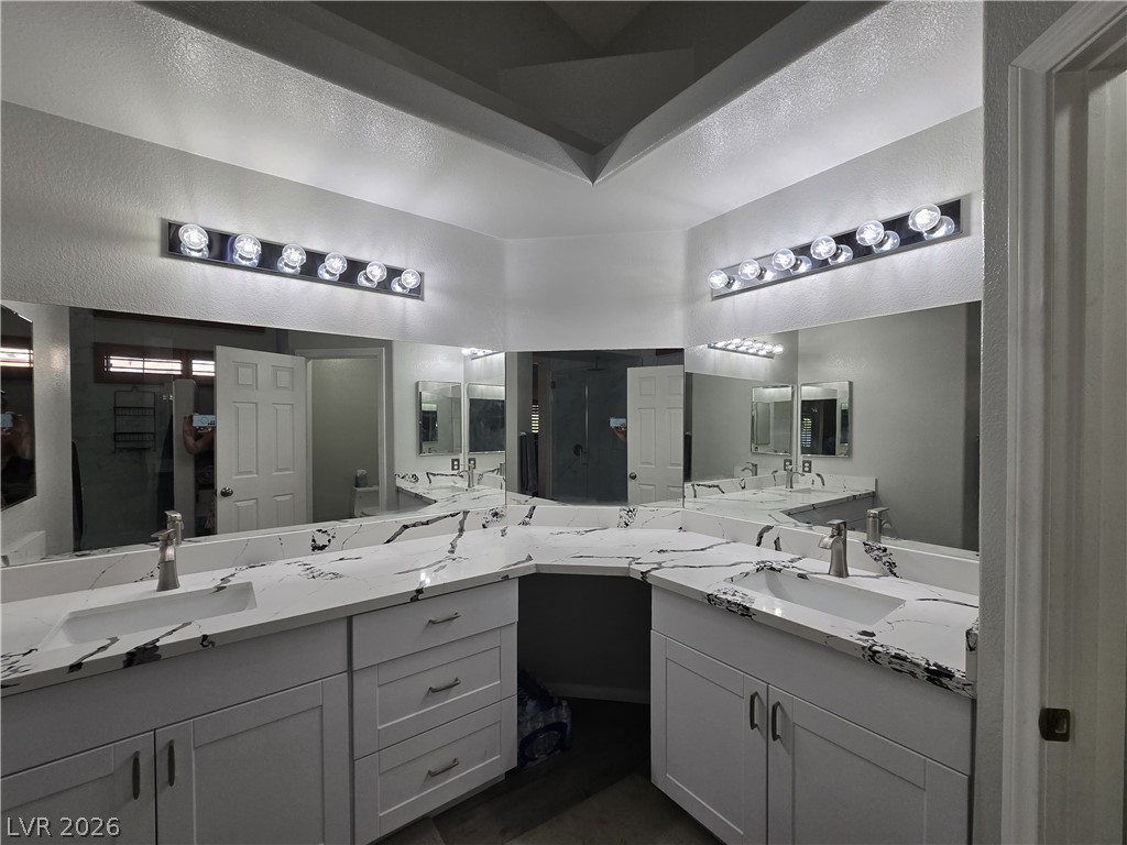 6214 Belgium Drive Property Photo 12
