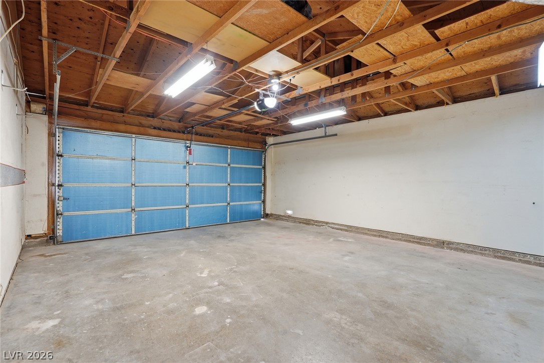 7989 Red Barn Drive Property Photo 24