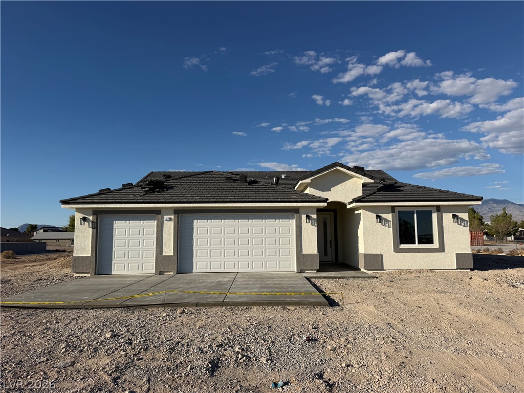 1520 East Cavalry Street Property Photo 1