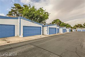 4232 Kona Coast Way Property Photo 2