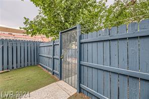 4232 Kona Coast Way Property Photo 9
