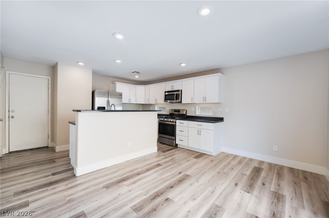 5965 Blackberry Field Avenue Property Photo 8