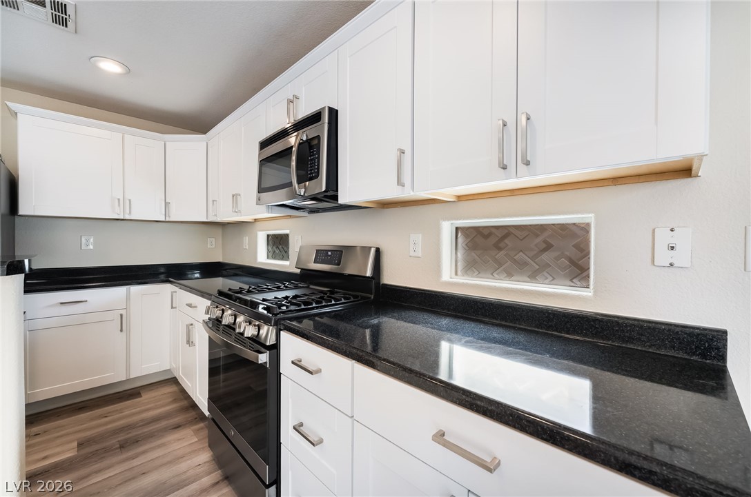 5965 Blackberry Field Avenue Property Photo 11