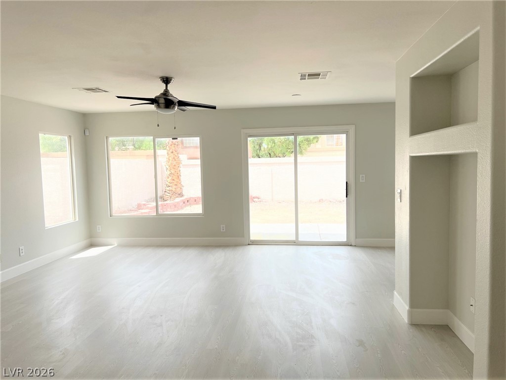 10108 Basalt Hollow Avenue Property Photo 4