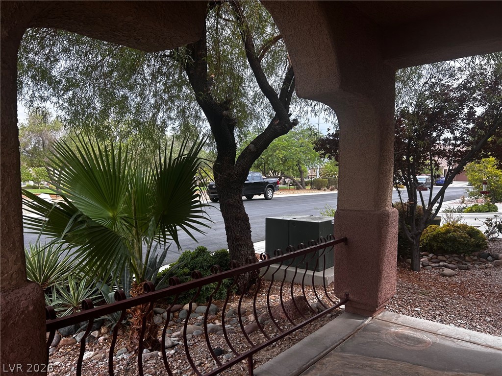7633 Lani Dawn Street Property Photo 3