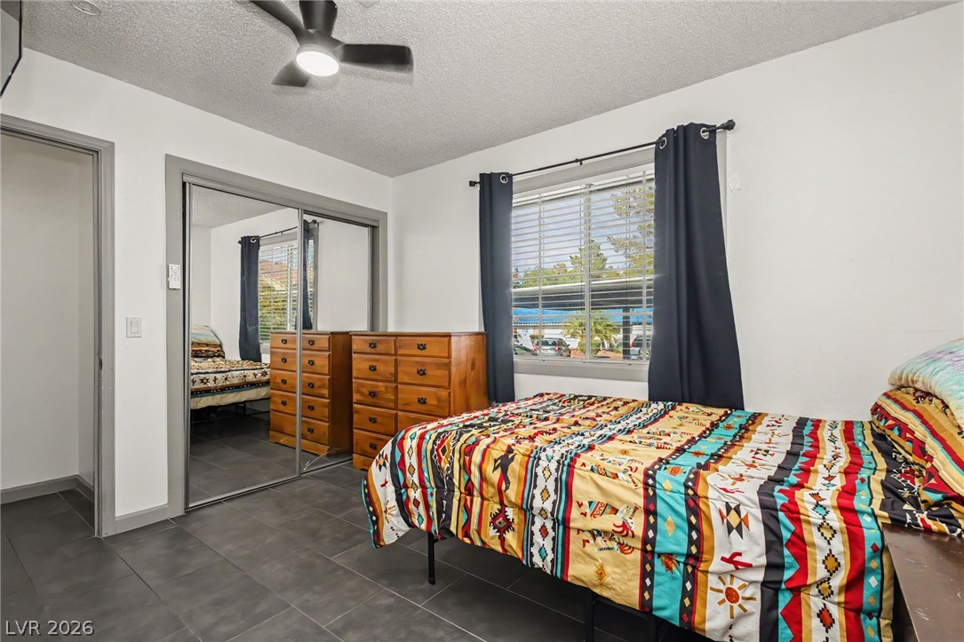 2121 Petersham Court B Property Photo 20