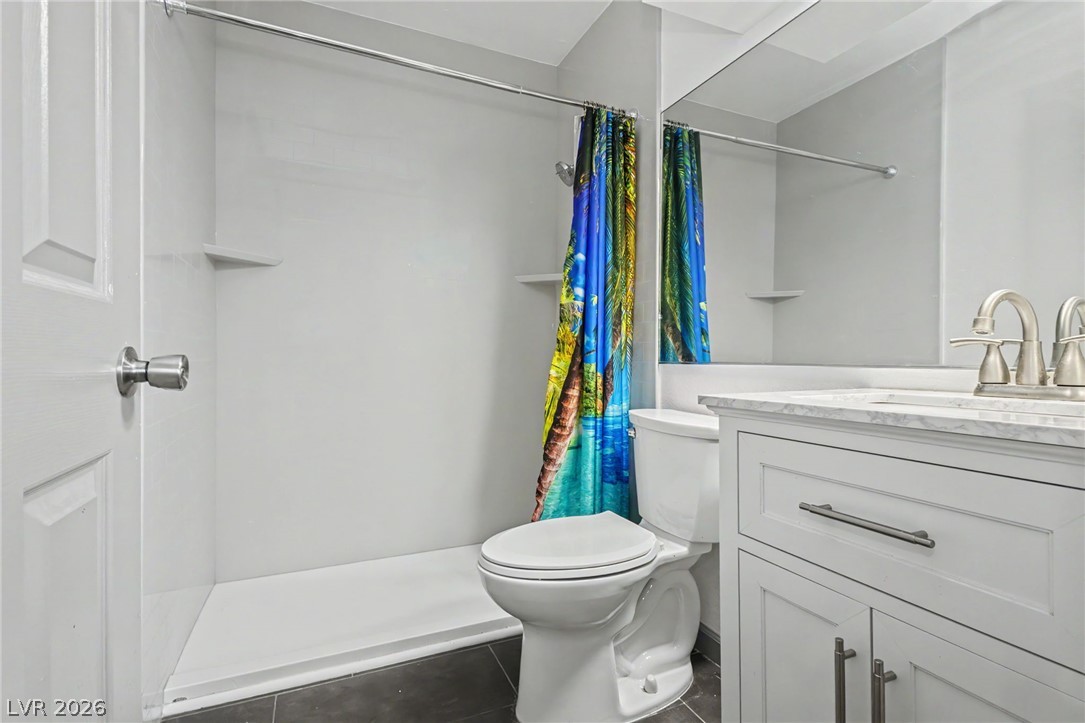 2121 Petersham Court B Property Photo 21