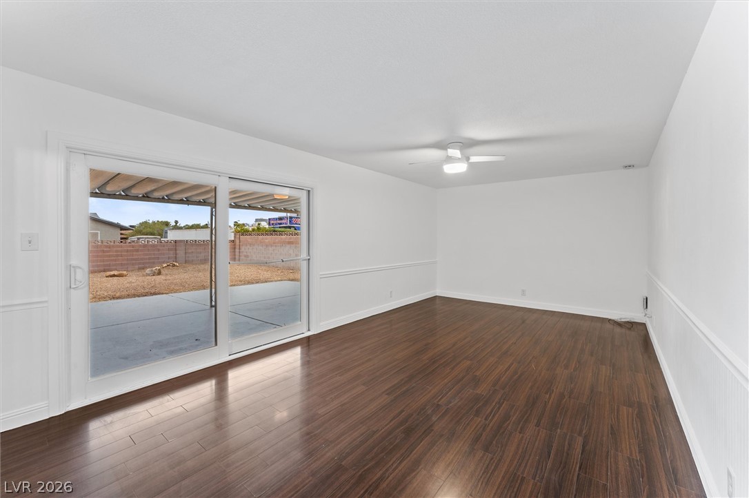 6364 Whippoorwill Way Property Photo 8