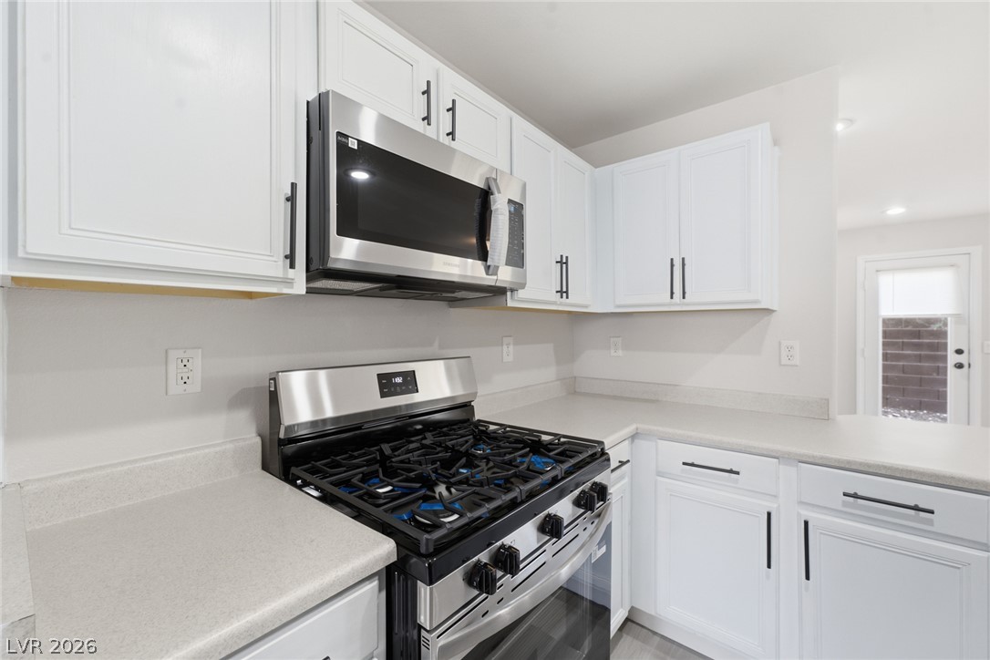 7433 Ringquist Street Property Photo 12