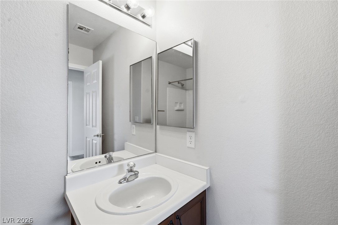7433 Ringquist Street Property Photo 24