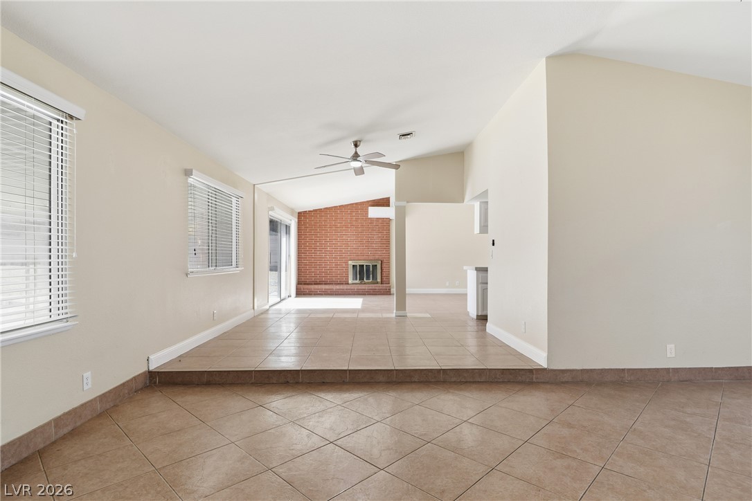 6825 West Oakey Boulevard Property Photo 8
