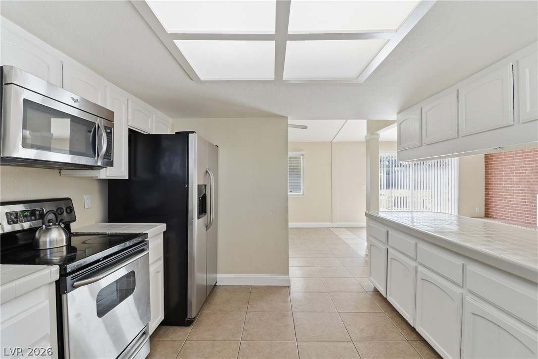6825 West Oakey Boulevard Property Photo 23