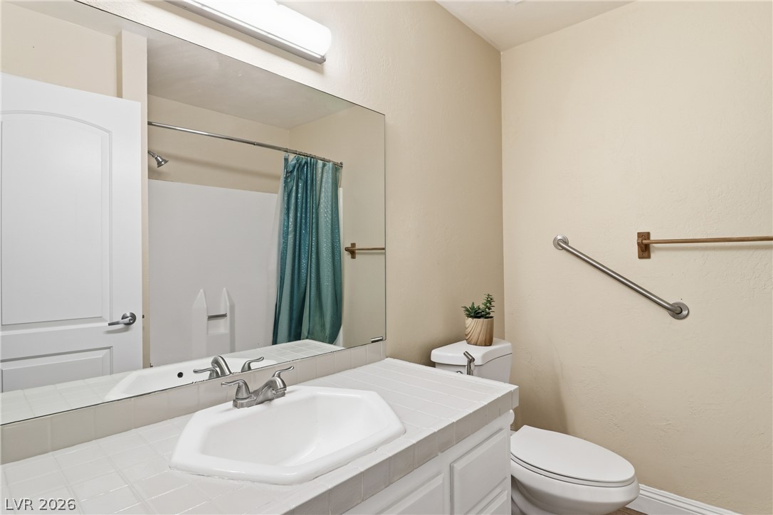6825 West Oakey Boulevard Property Photo 29