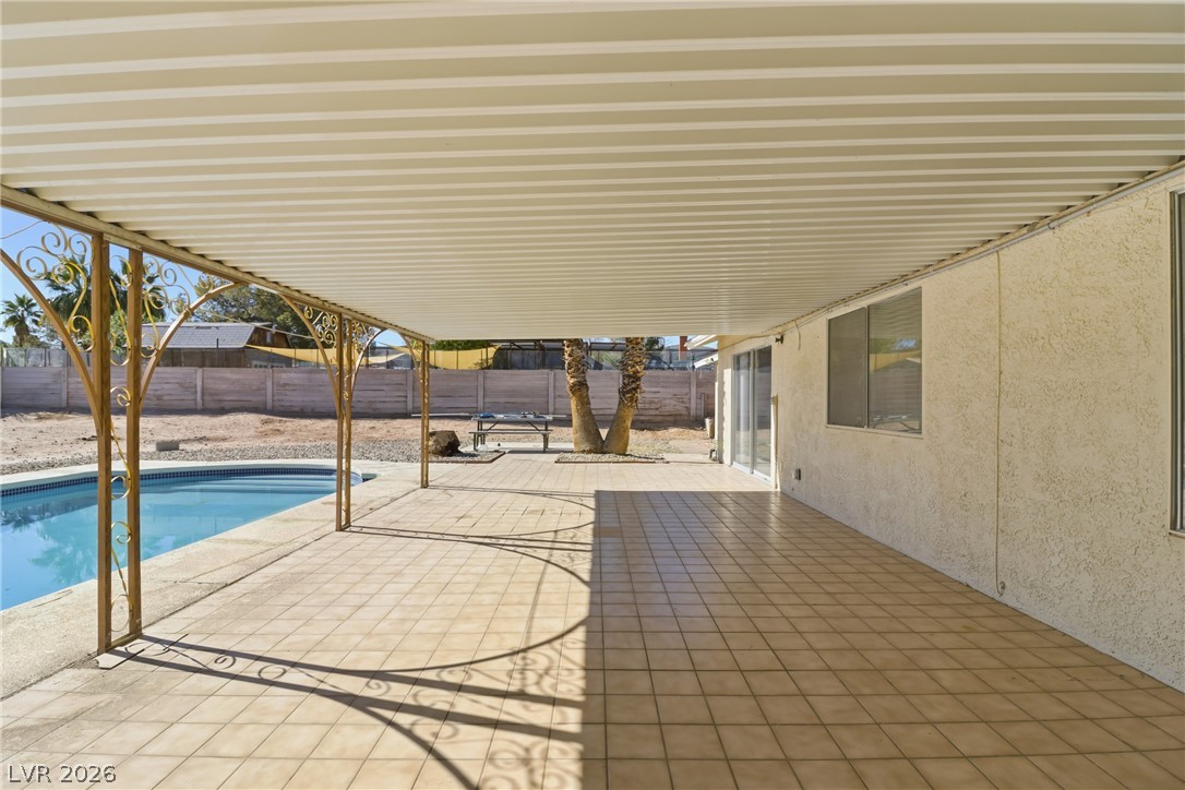 6825 West Oakey Boulevard Property Photo 42