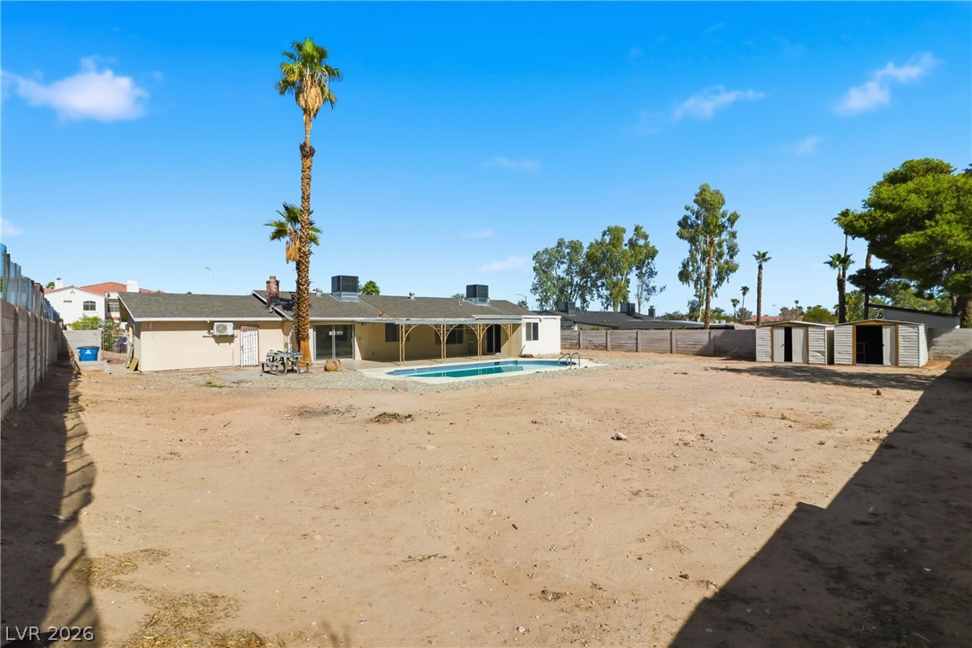 6825 West Oakey Boulevard Property Photo 48