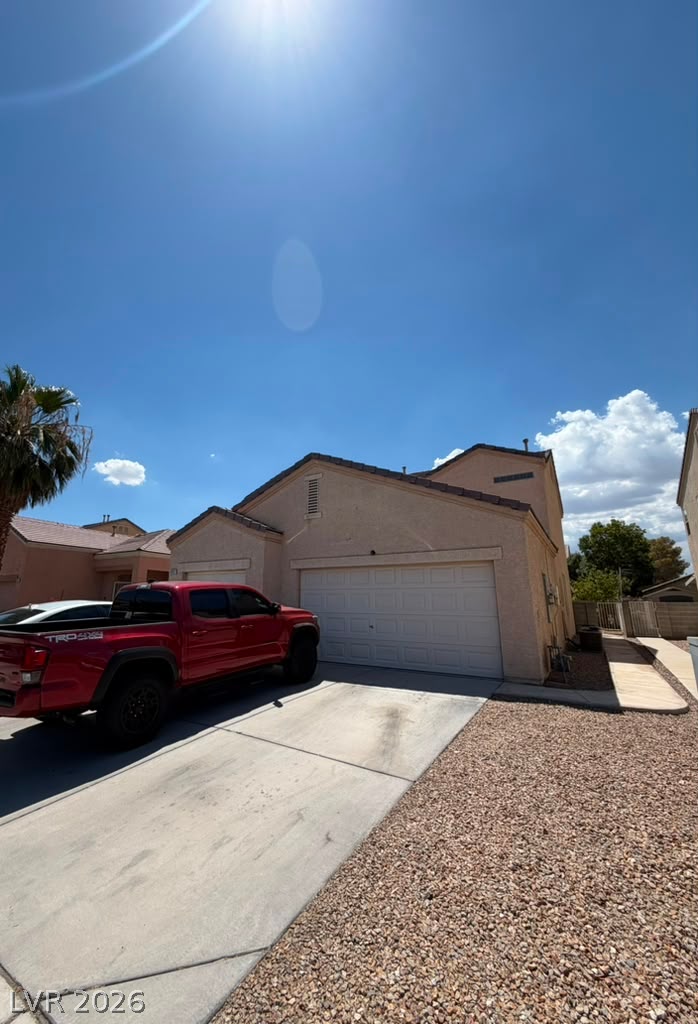 5933 Spinnaker Point Avenue Property Photo 3