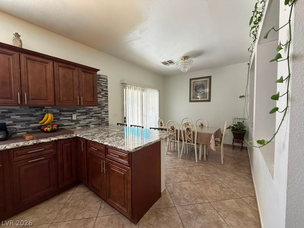 5933 Spinnaker Point Avenue Property Photo 9