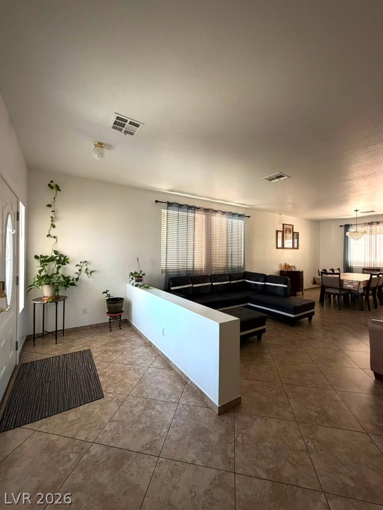 5933 Spinnaker Point Avenue Property Photo 14