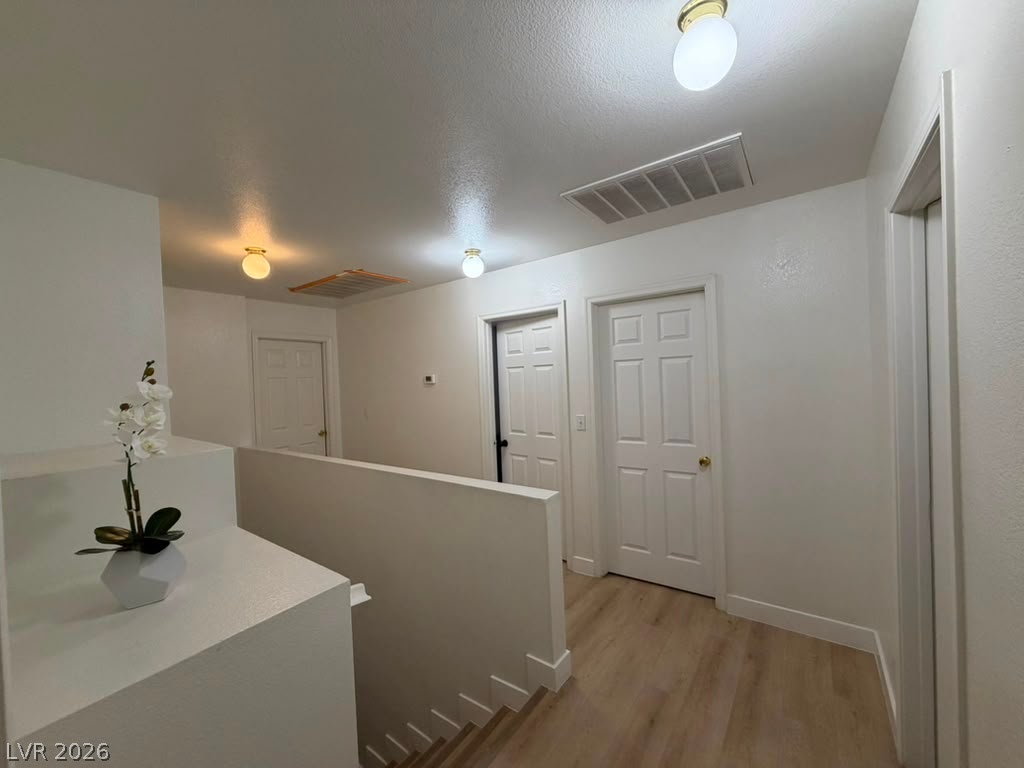 5933 Spinnaker Point Avenue Property Photo 23