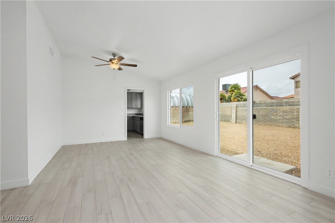 5227 Sepulveda Boulevard Property Photo 9