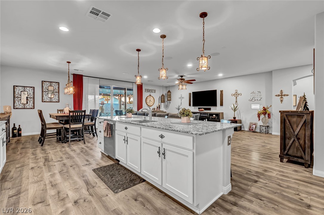 10430 West Amulet Ridge Court Property Photo 25