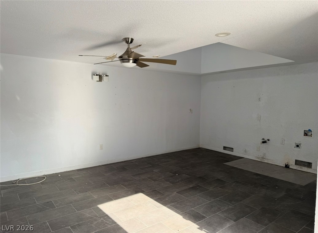 2641 Heritage Circle Property Photo 32