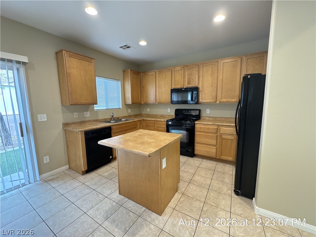 8412 Lucero Avenue Property Photo 10