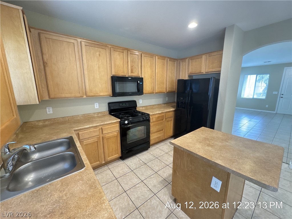 8412 Lucero Avenue Property Photo 11