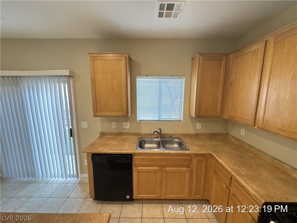 8412 Lucero Avenue Property Photo 12