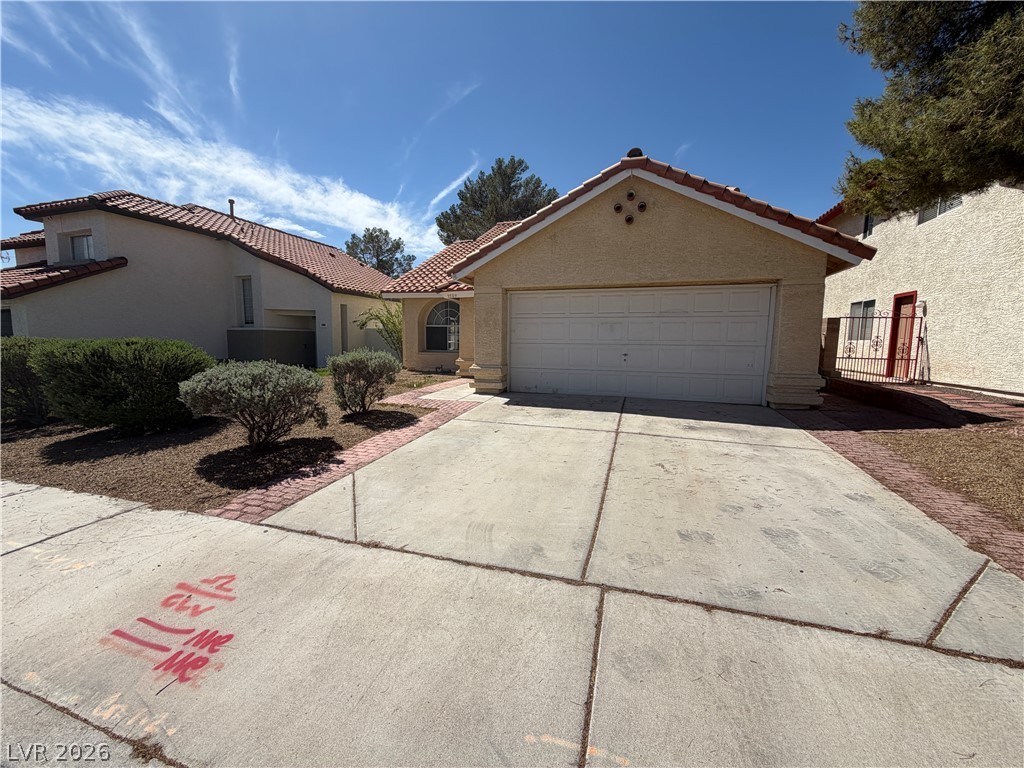 9509 Swan Bay Drive Property Photo 2