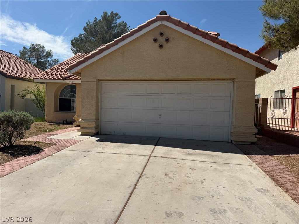 9509 Swan Bay Drive Property Photo 3