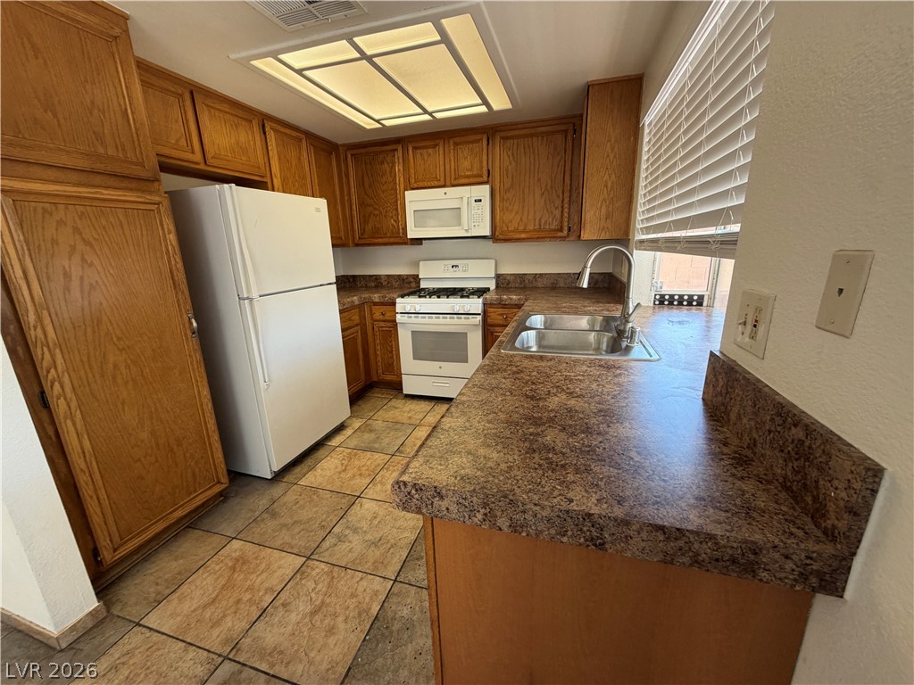 9509 Swan Bay Drive Property Photo 24