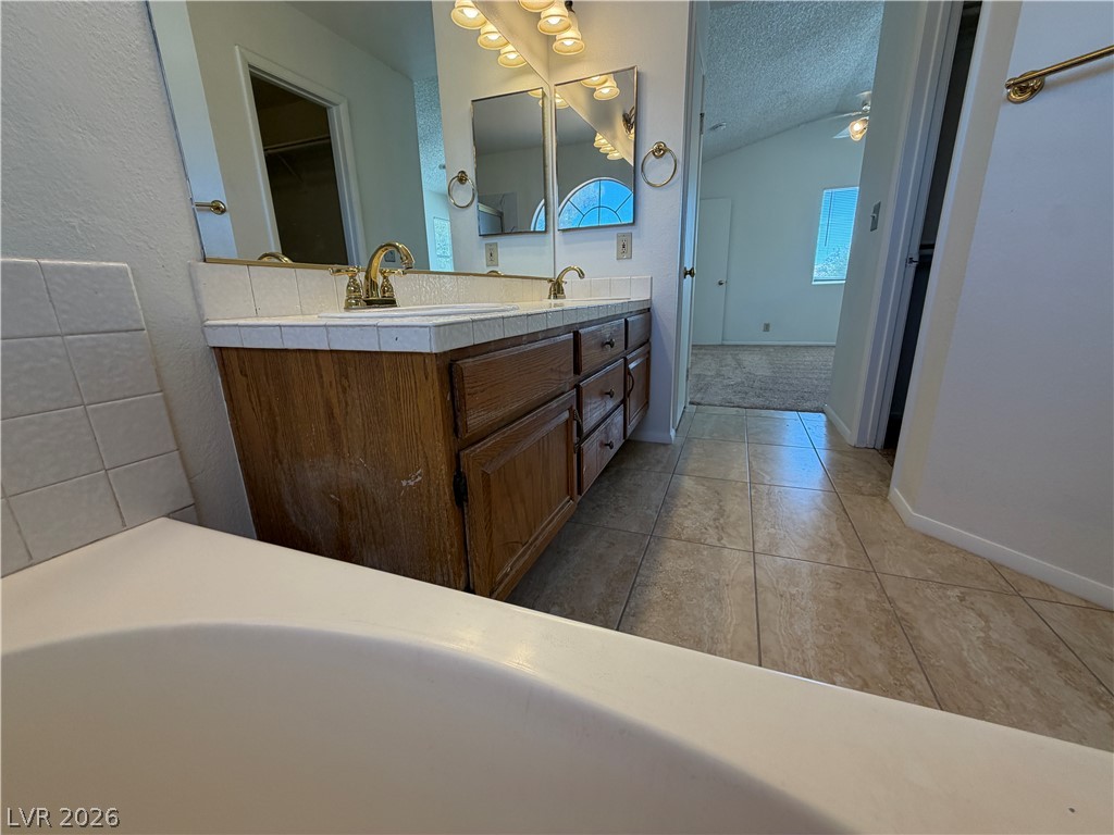 9509 Swan Bay Drive Property Photo 45