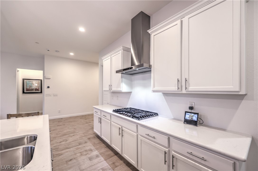 2547 Ballatore Street Property Photo 7