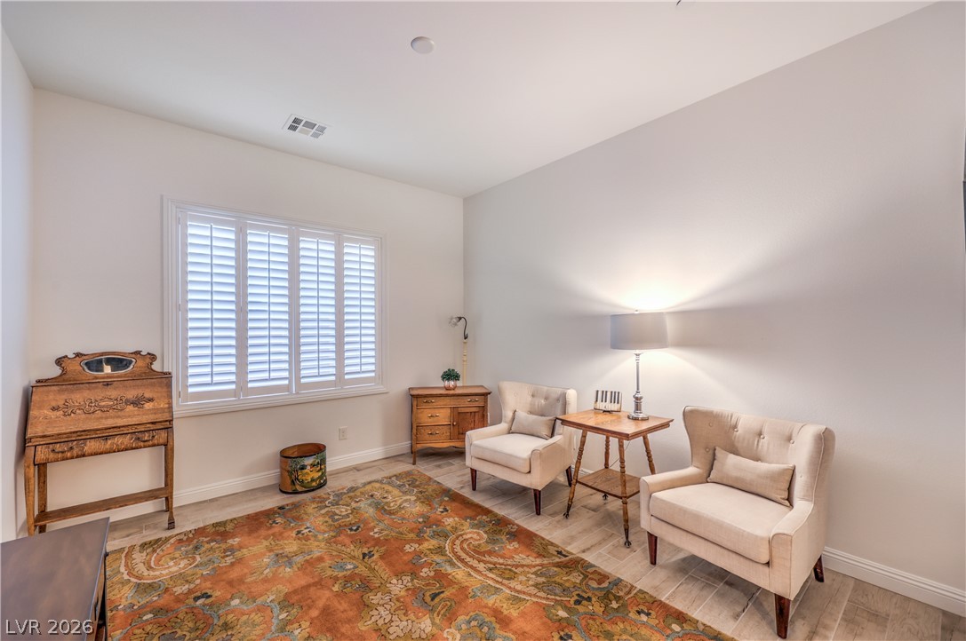 2547 Ballatore Street Property Photo 15