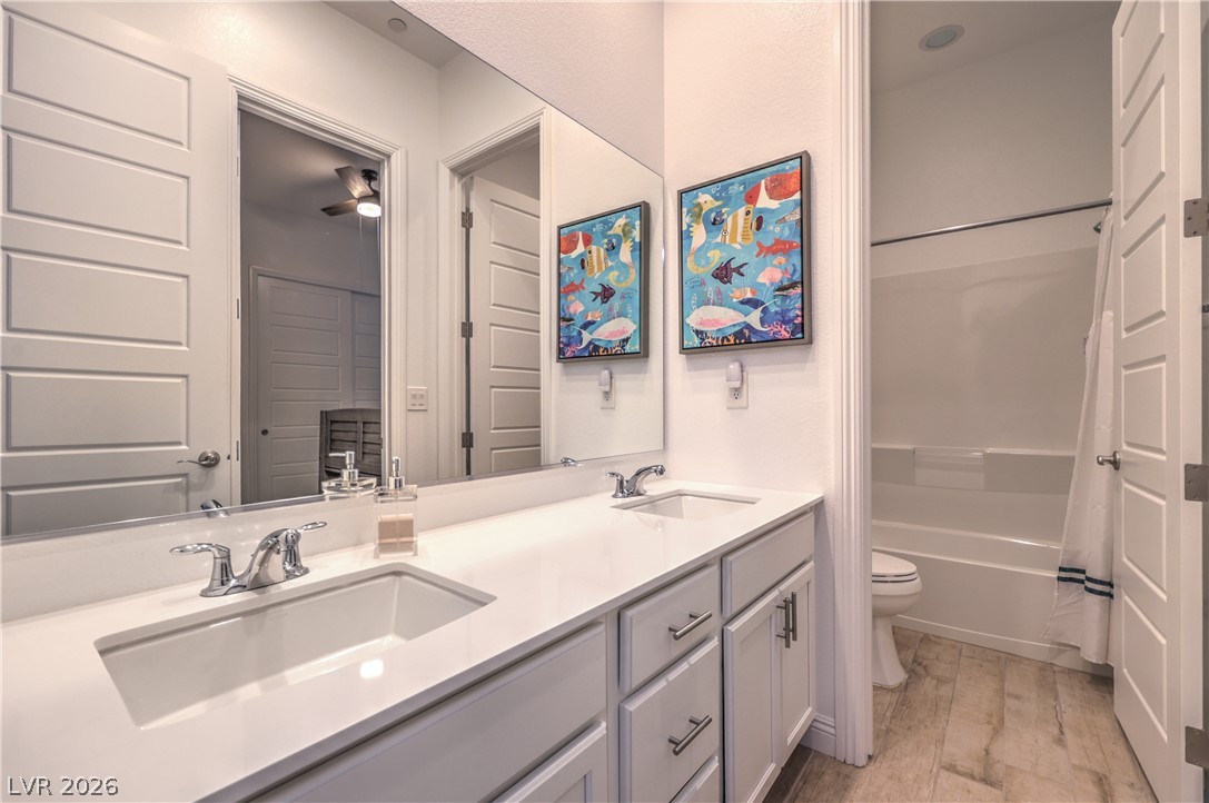 2547 Ballatore Street Property Photo 25
