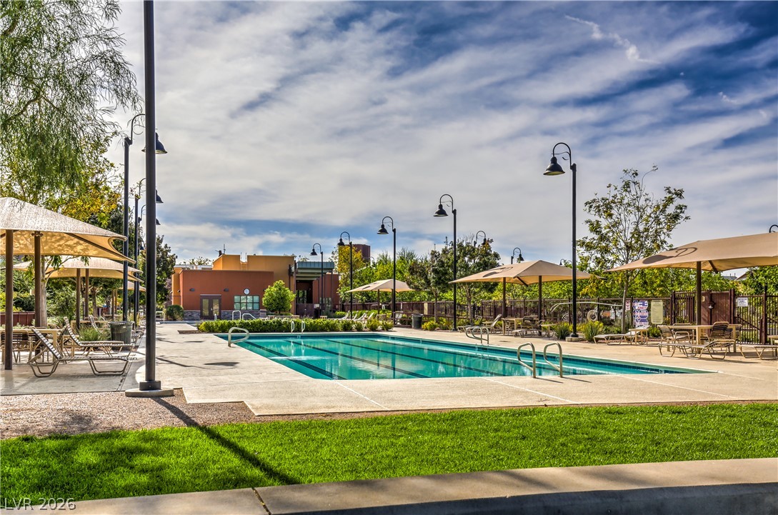 2547 Ballatore Street Property Photo 45