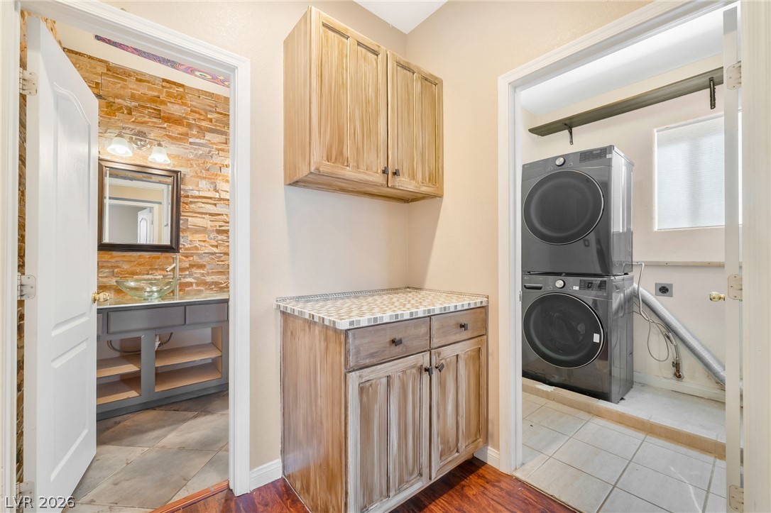 14 Candide Street Property Photo 18