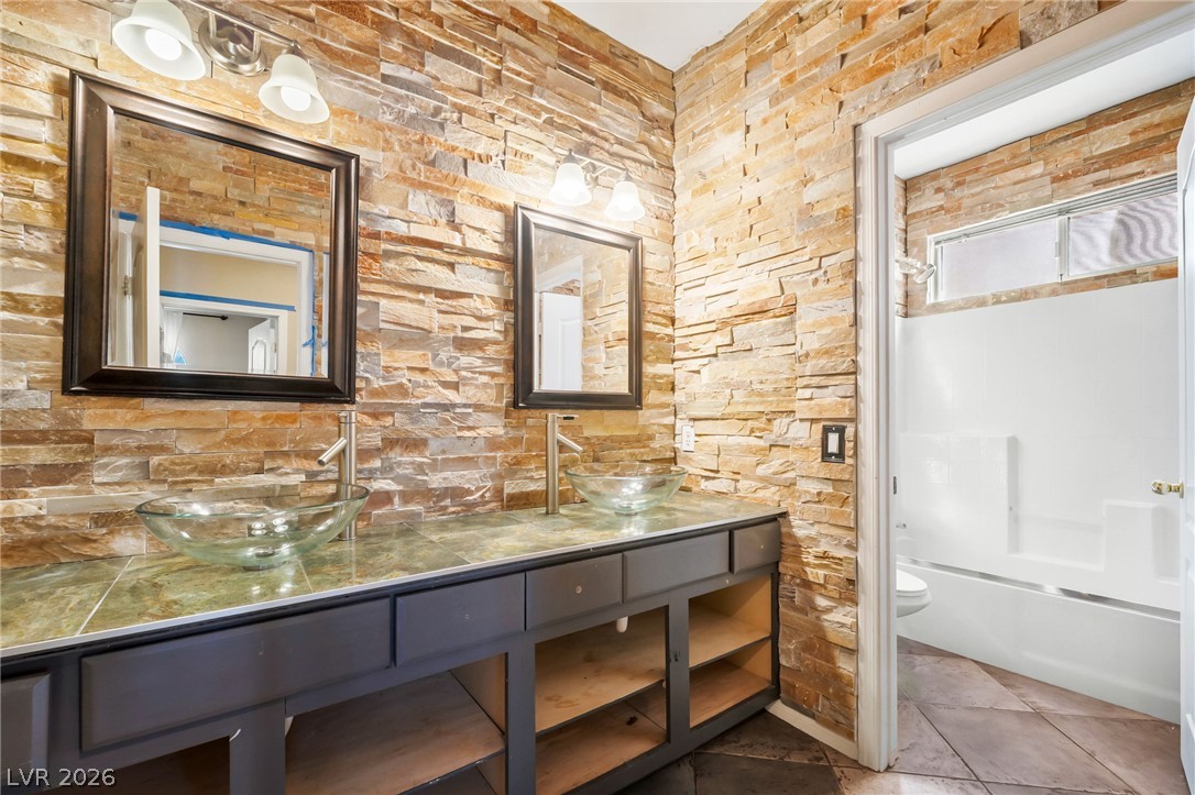 14 Candide Street Property Photo 20