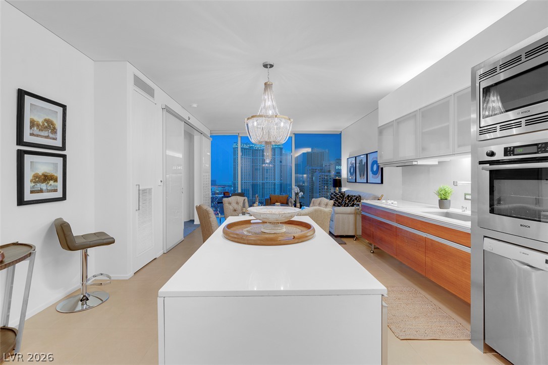 3722 Las Vegas Boulevard 1104 Property Photo 4