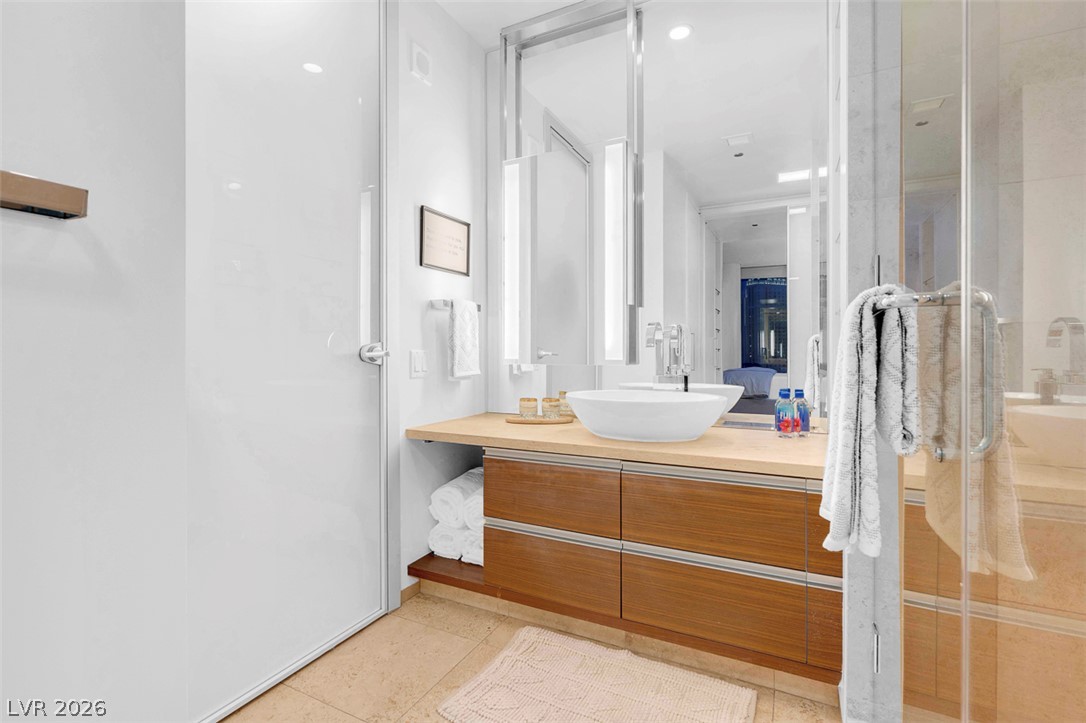 3722 Las Vegas Boulevard 1104 Property Photo 5