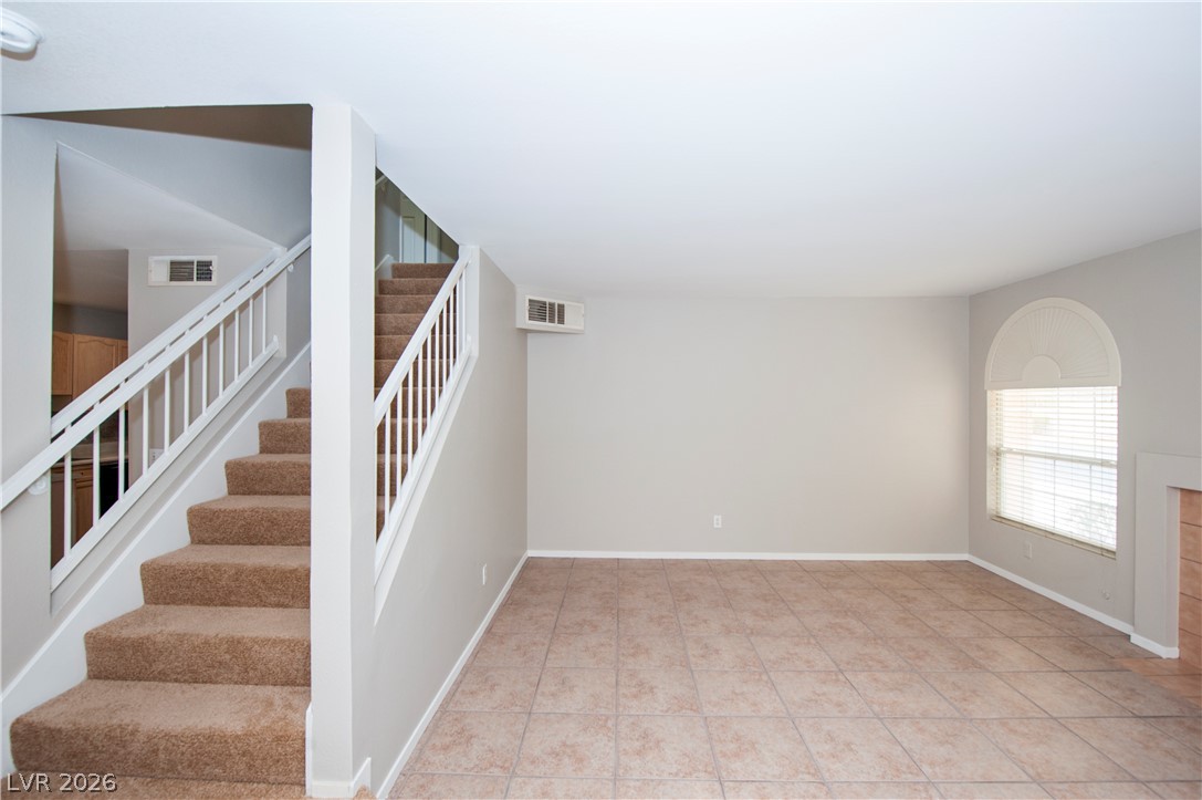 8444 Stoney Bluff Avenue Property Photo 6