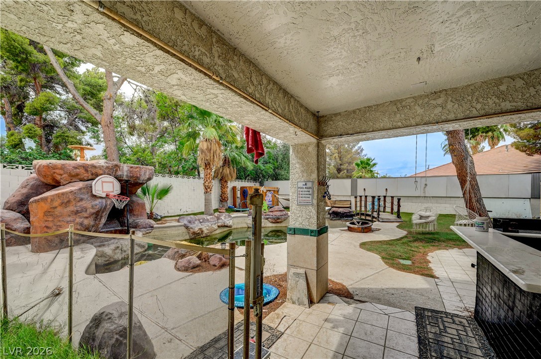 2681 East Hacienda Avenue Property Photo 46