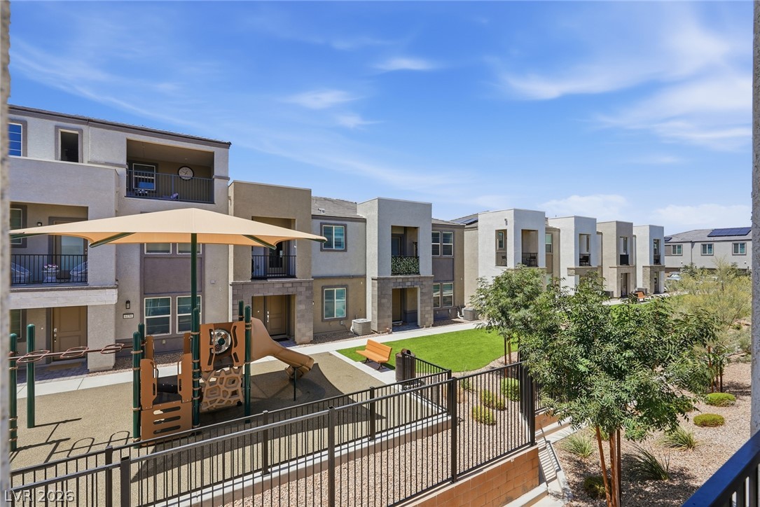 6155 Garden Oasis Street Property Photo 12